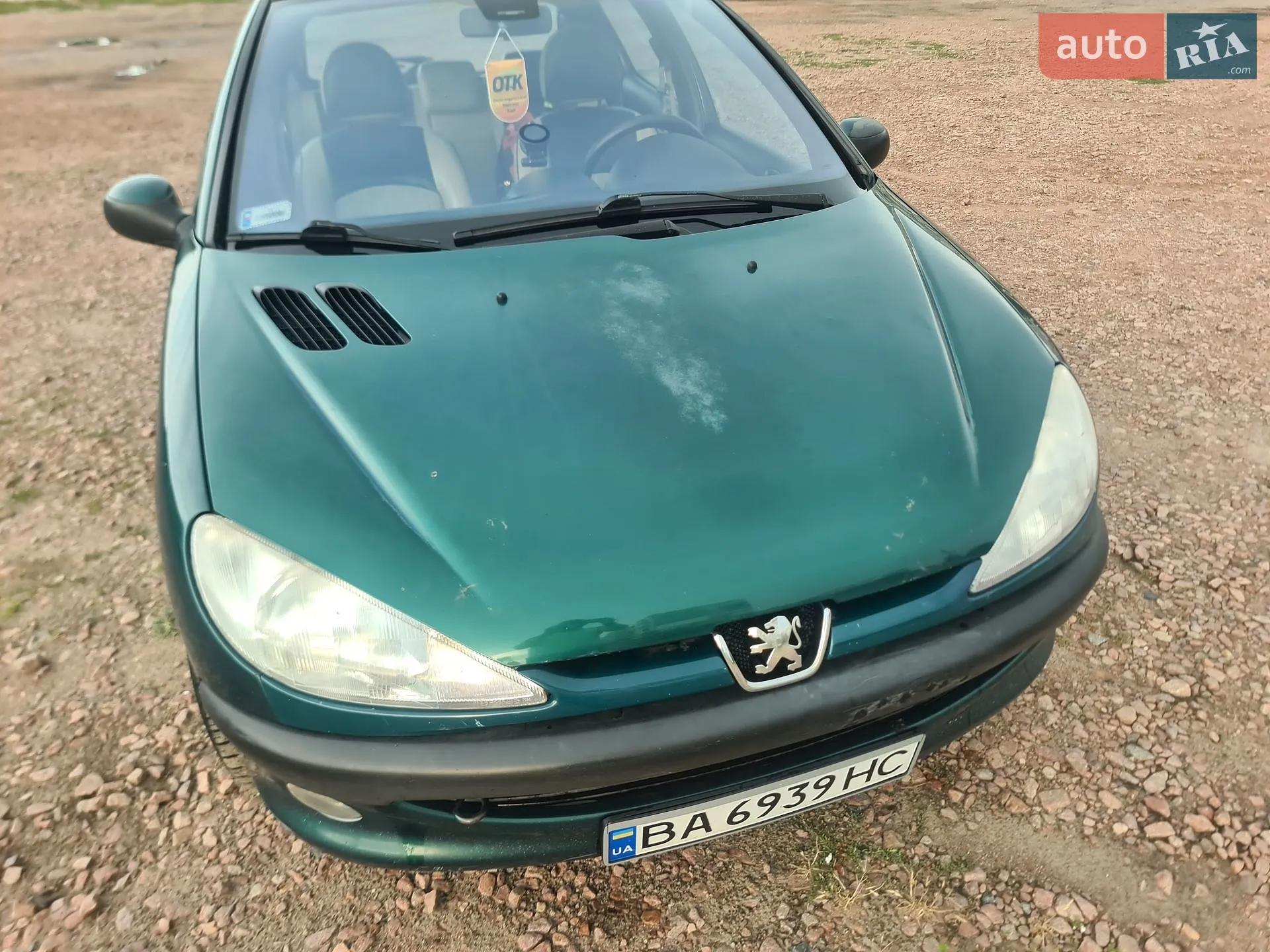Peugeot 206, 2001