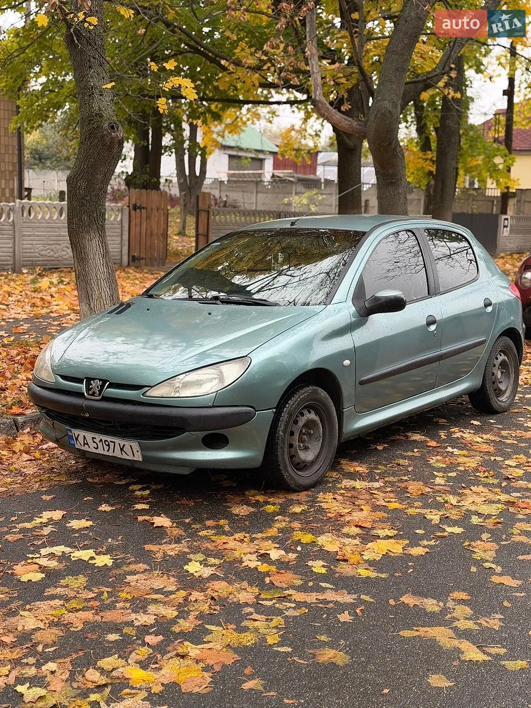 Peugeot 206, 2001