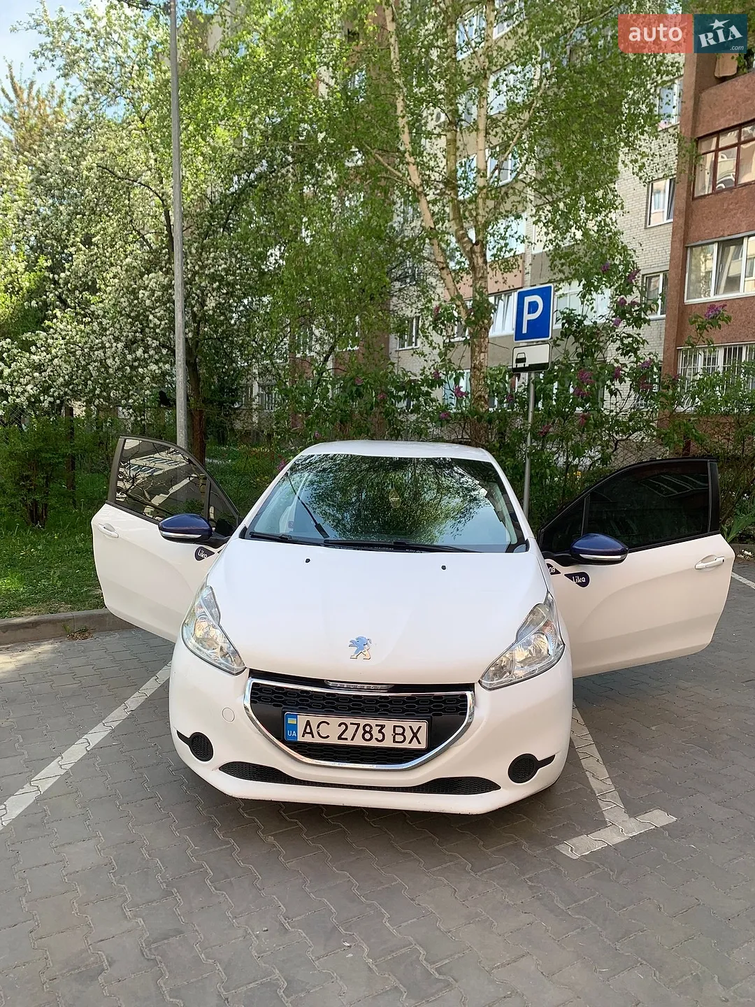 Peugeot 208, 2014