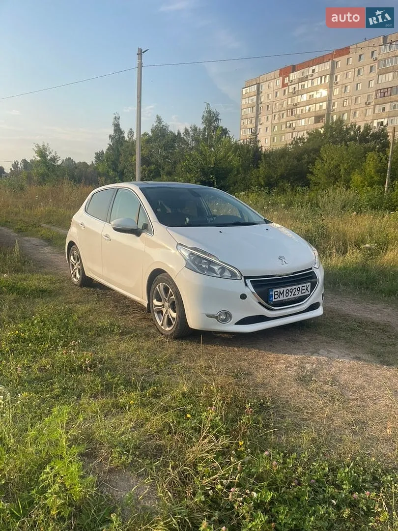 Peugeot 208, 2014