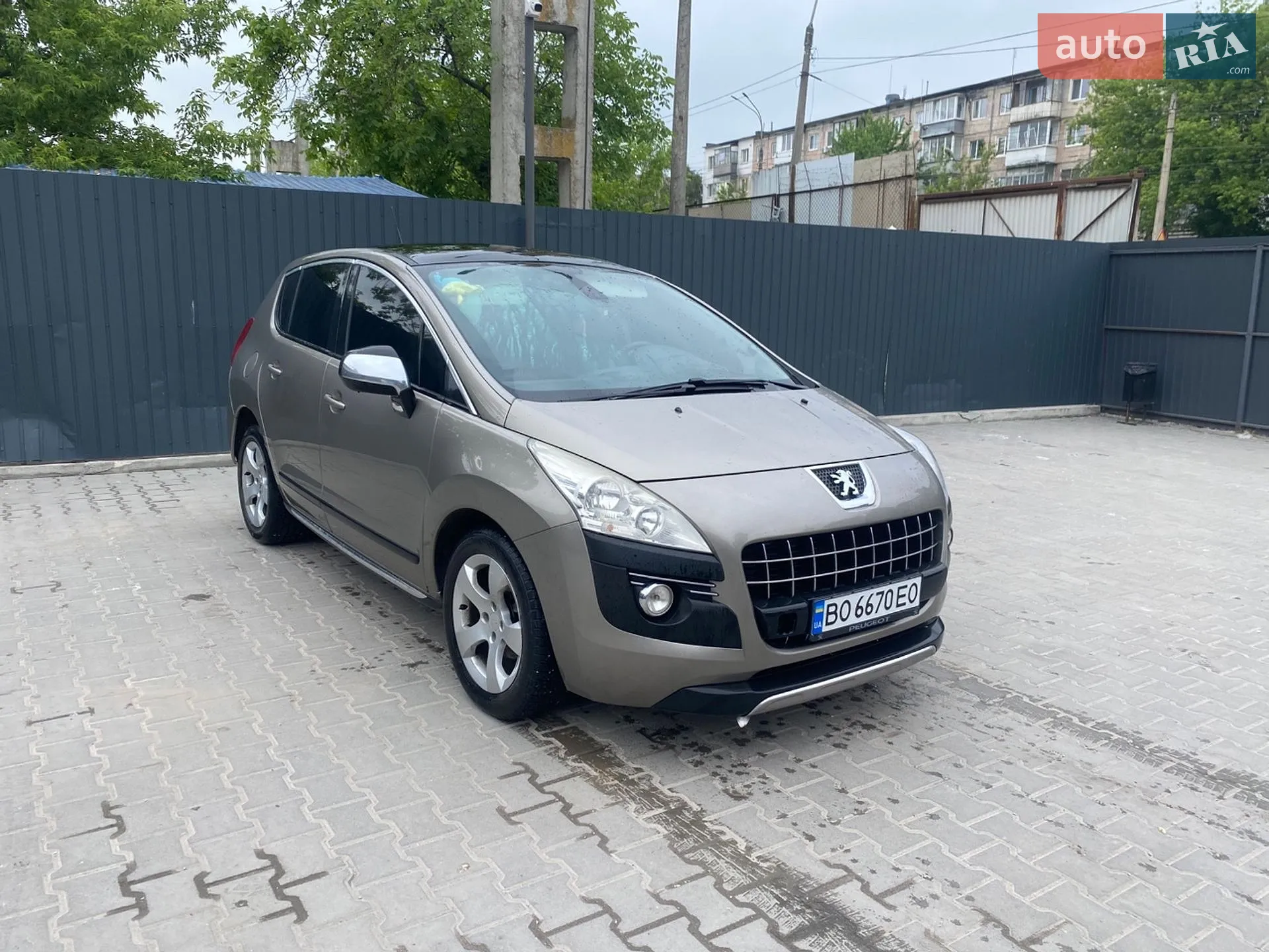 Peugeot 3008, 2012