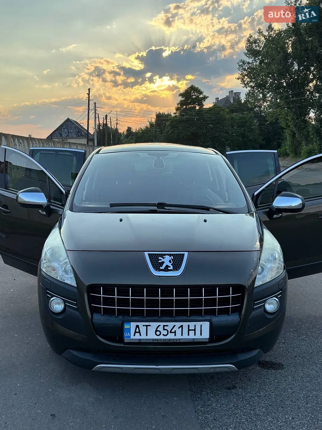 Peugeot 3008, 2011
