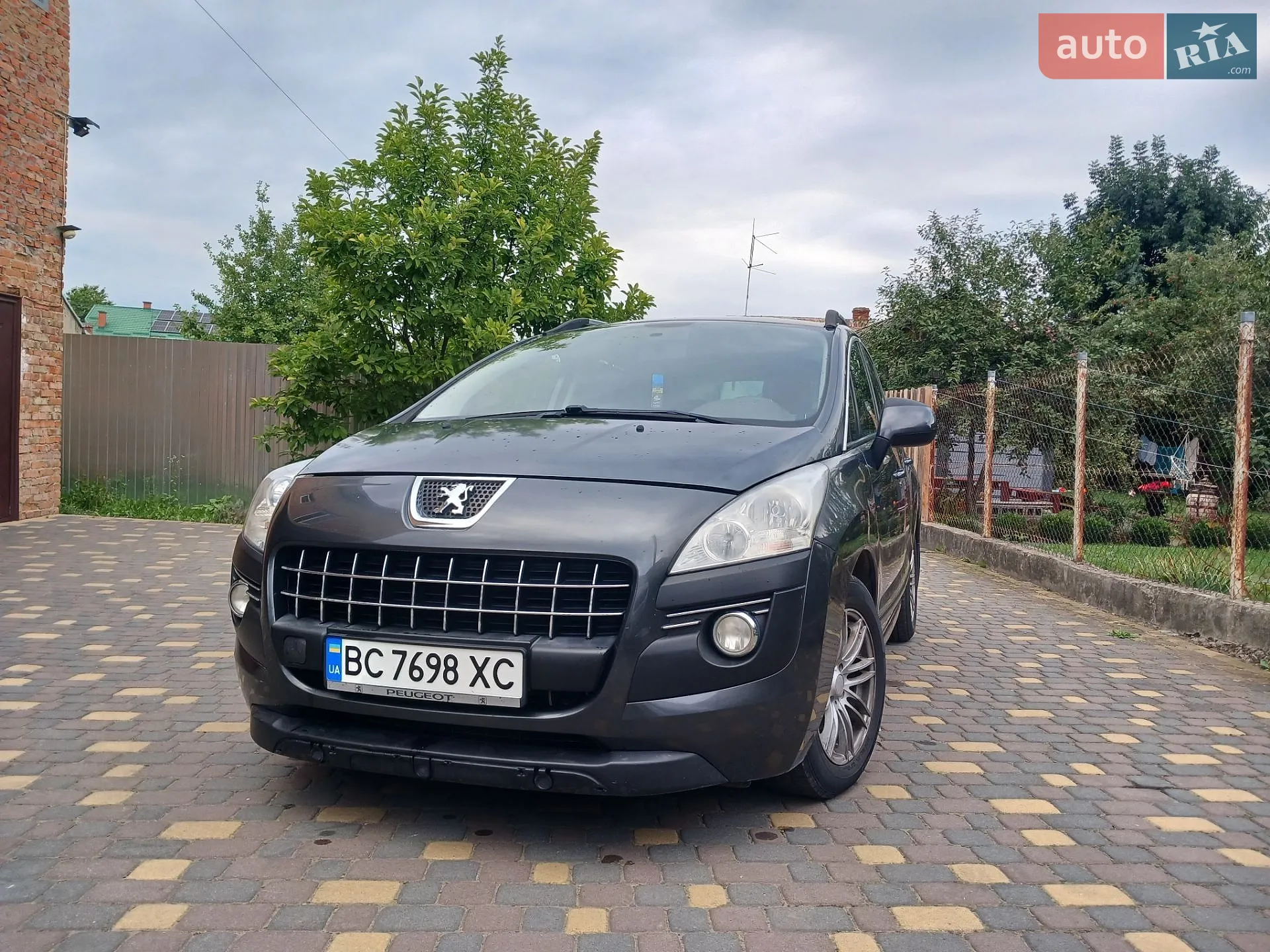 Peugeot 3008, 2011