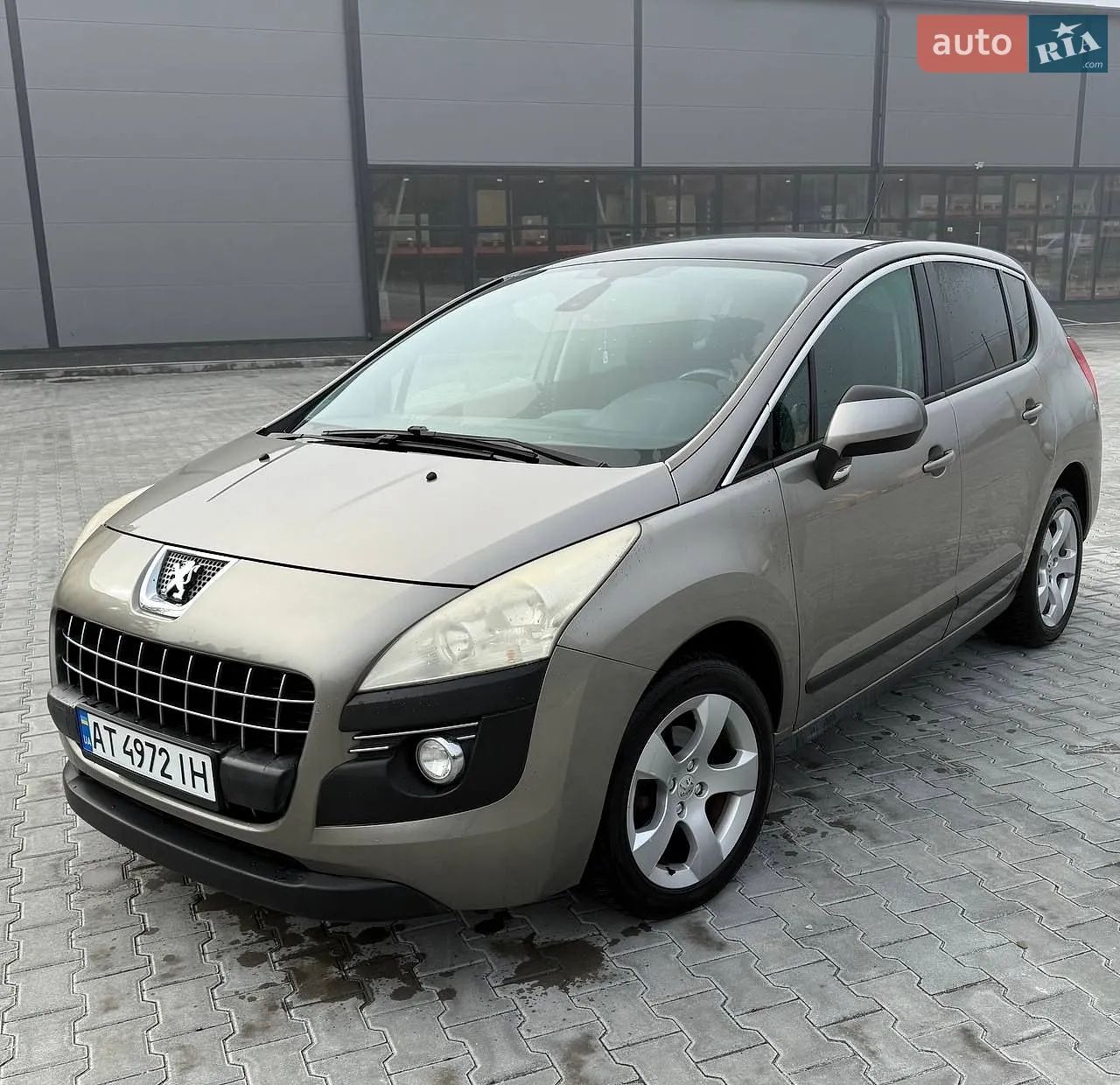 Peugeot 3008, 2011