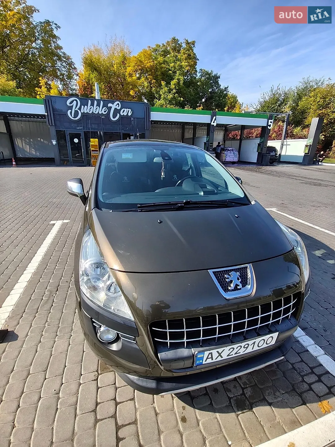 Peugeot 3008, 2011
