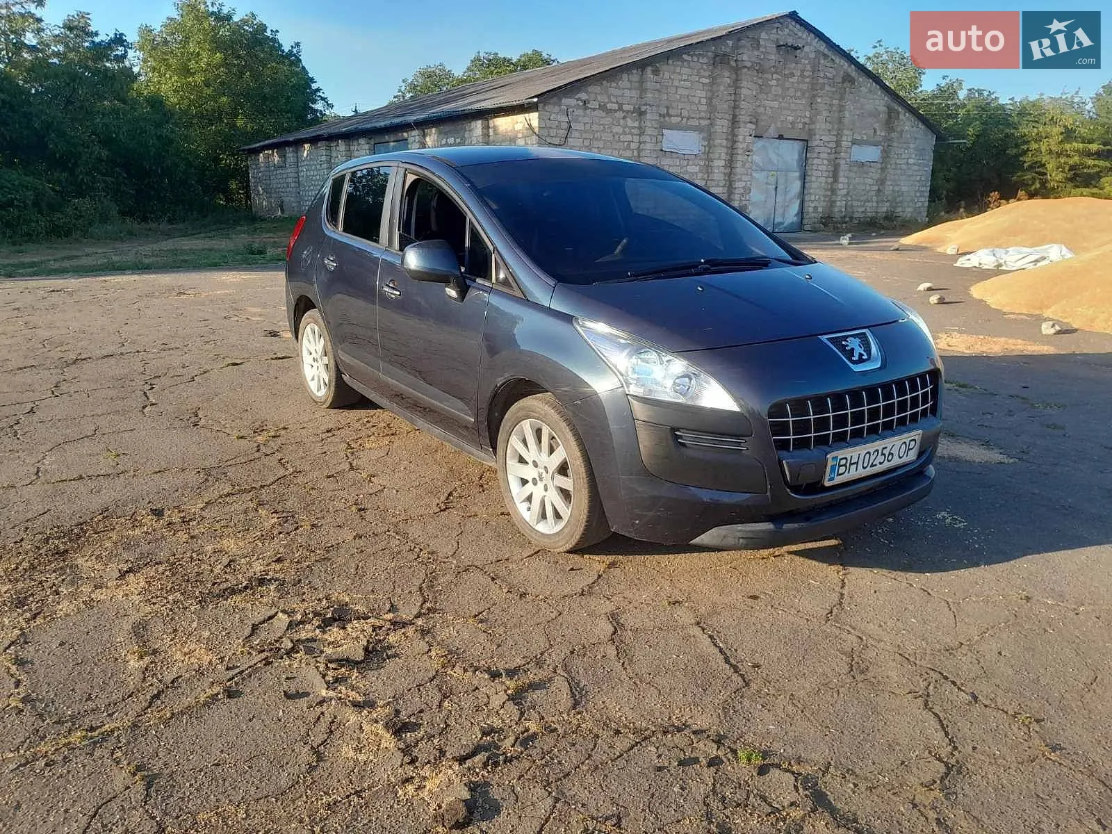 Peugeot 3008, 2011