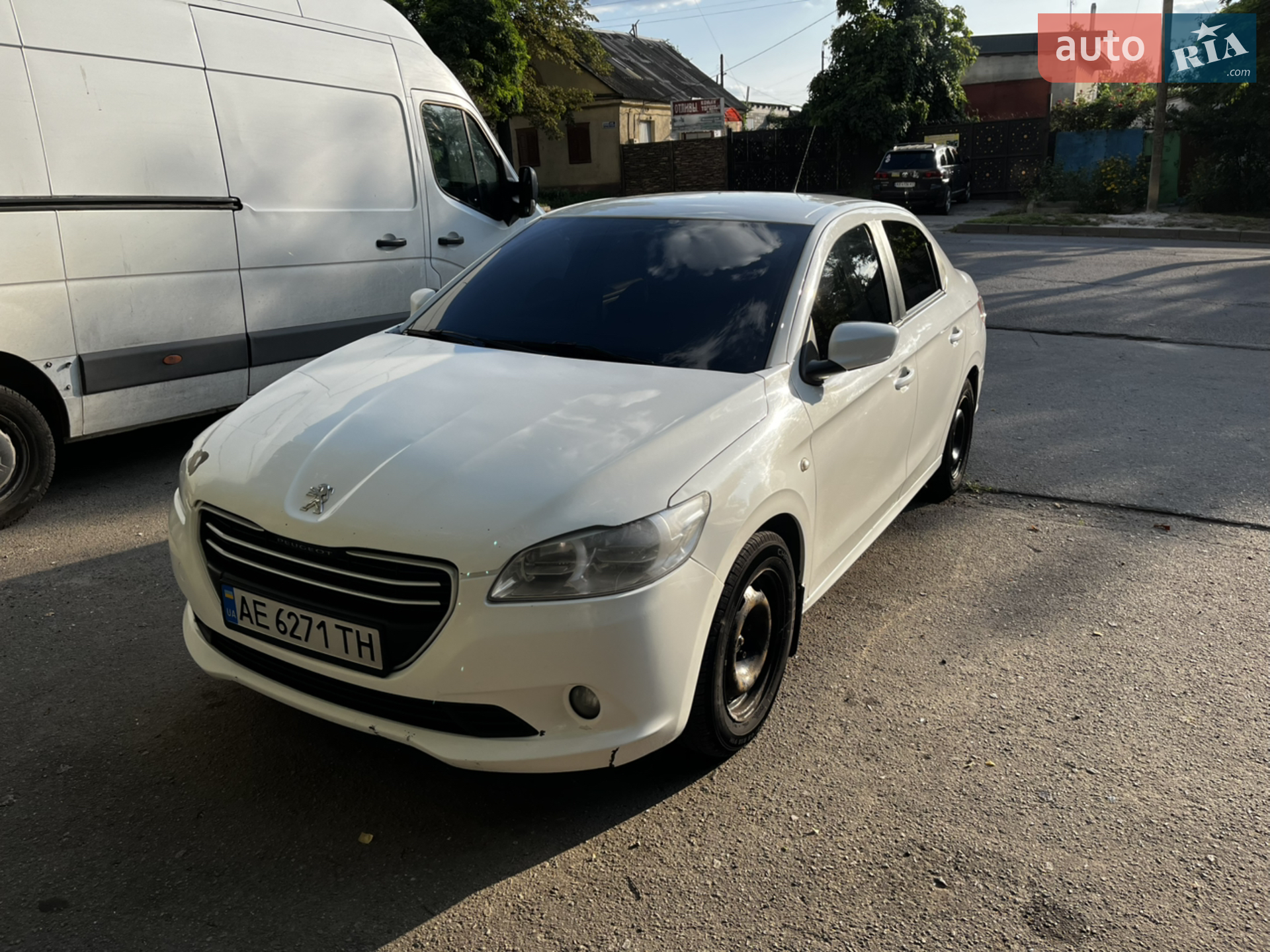 Peugeot 301, 2013