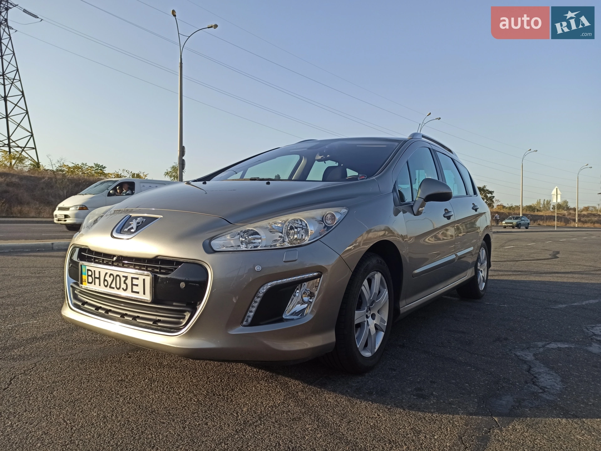 Peugeot 308, 2011