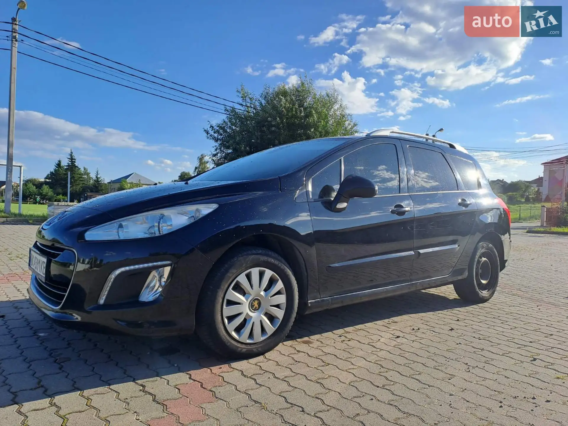Peugeot 308, 2011
