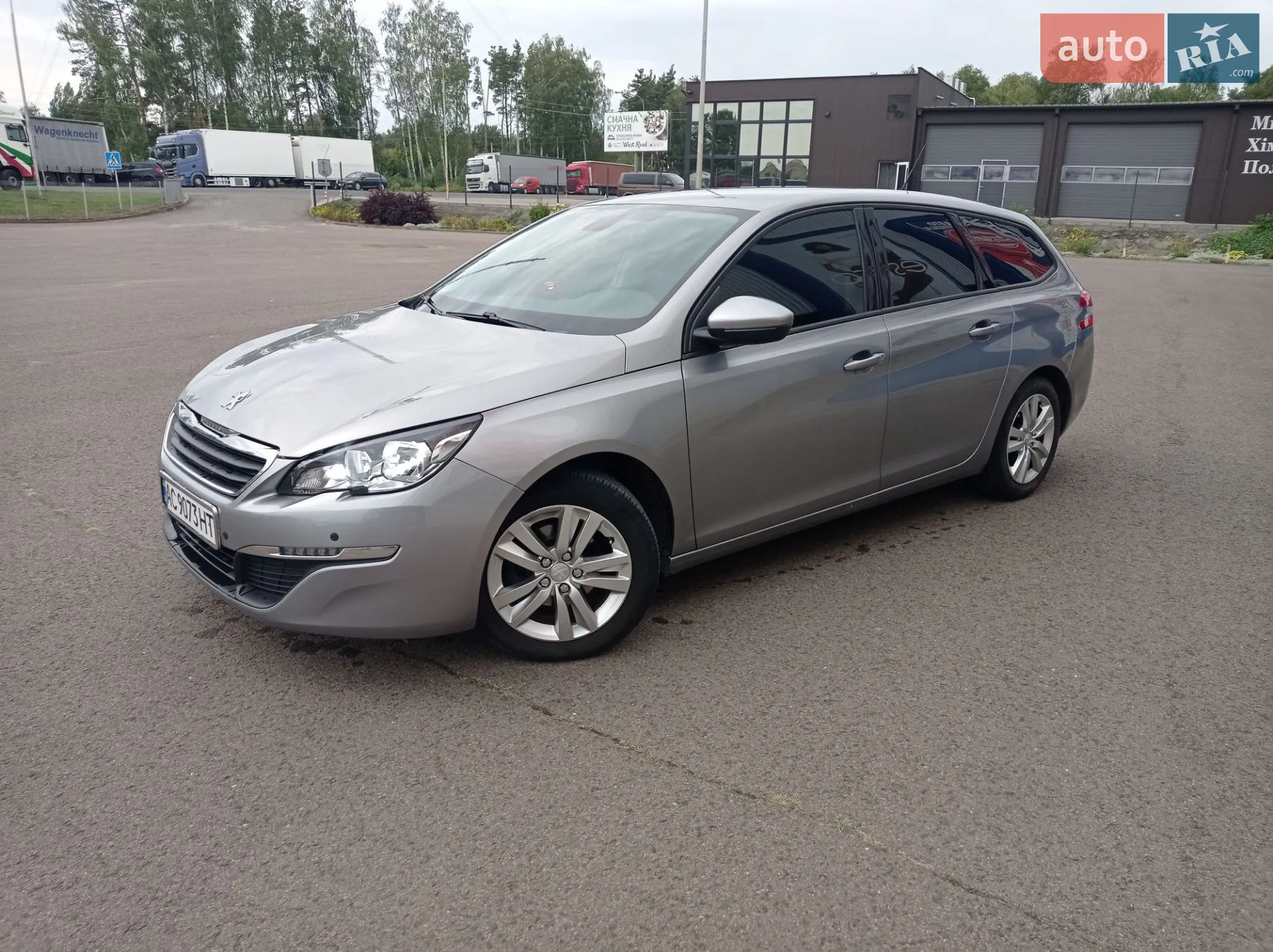 Peugeot 308, 2015