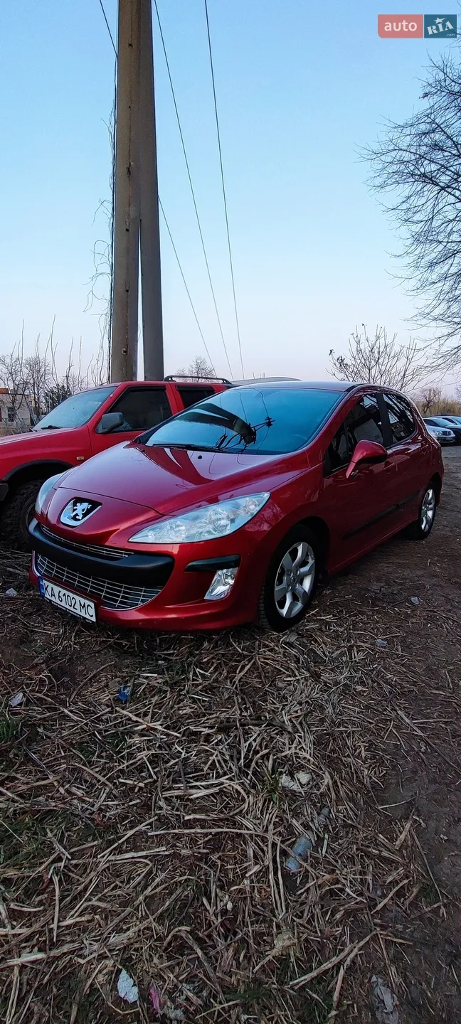 Peugeot 308, 2010