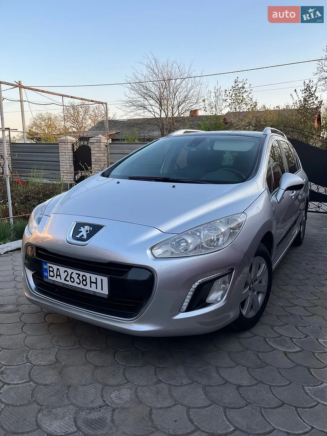 Peugeot 308, 2011