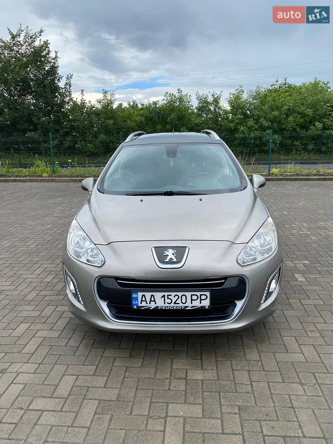 Peugeot 308, 2011