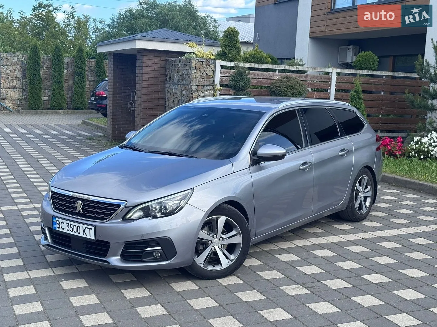 Peugeot 308, 2017