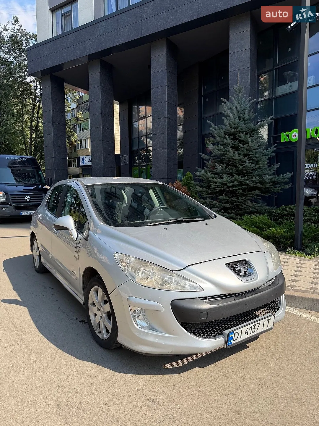 Peugeot 308, 2011