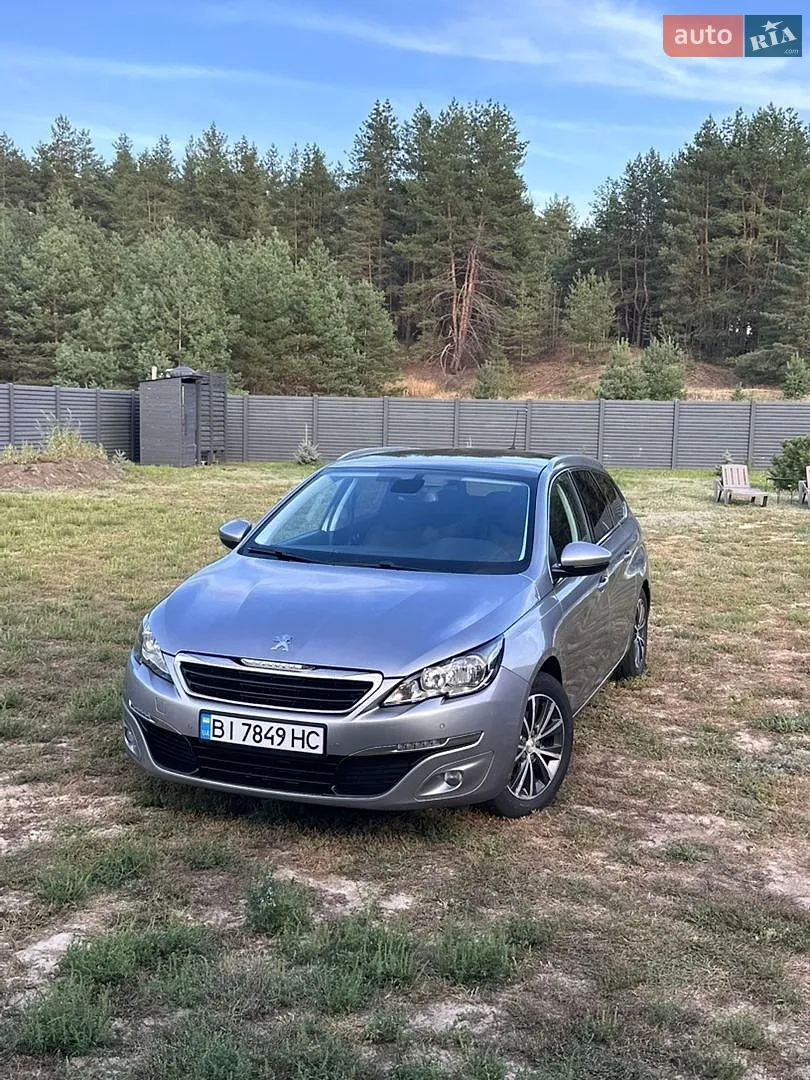 Peugeot 308, 2015