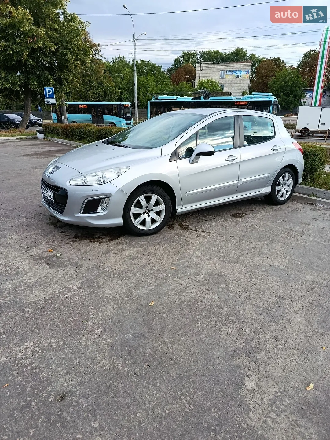 Peugeot 308, 2011