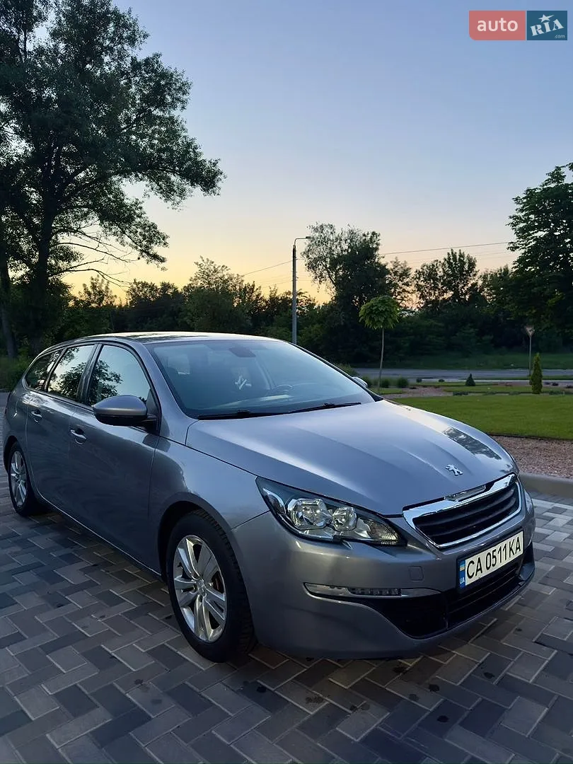 Peugeot 308, 2015