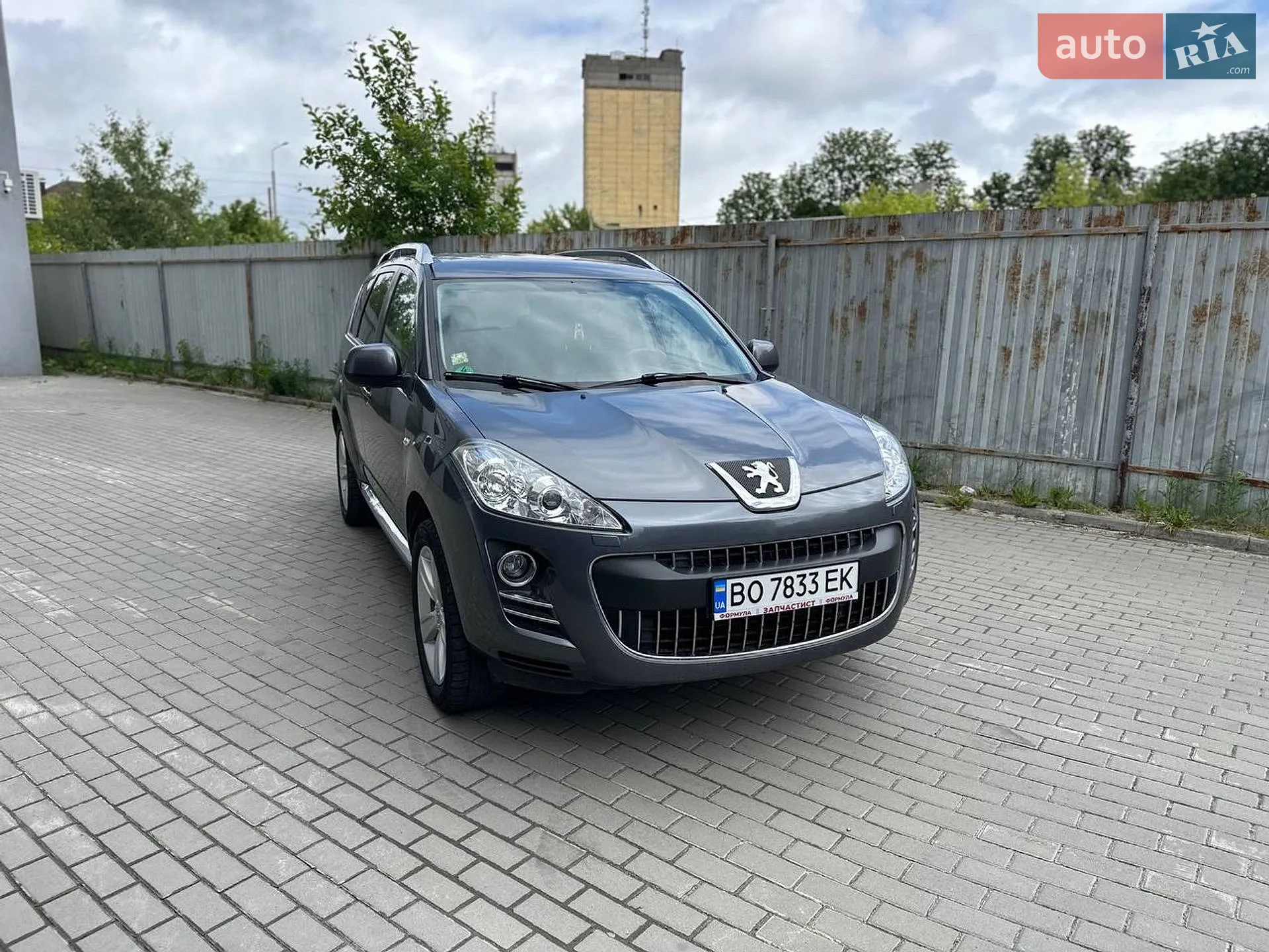 Peugeot 4007, 2009