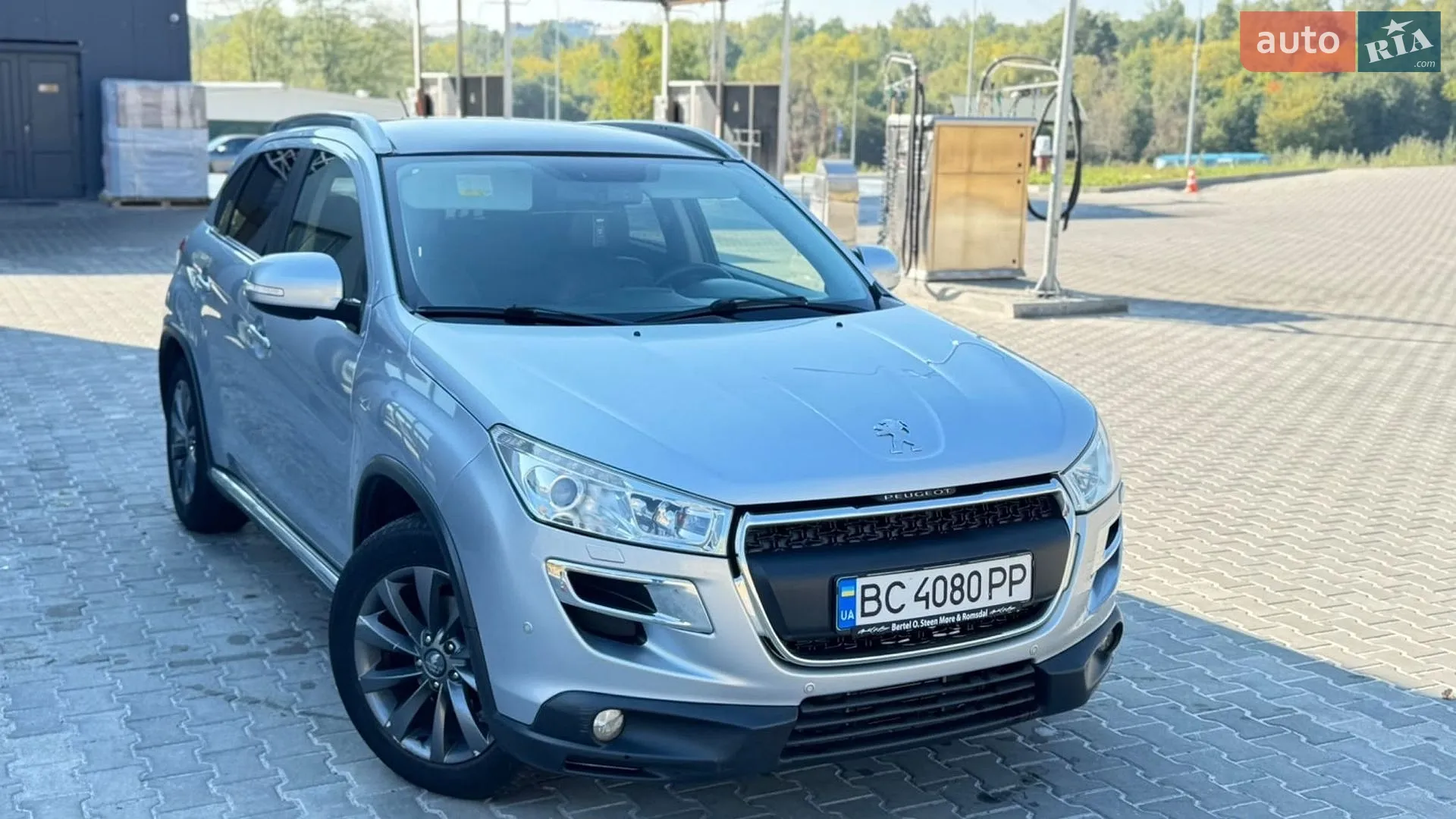 Peugeot 4008, 2012