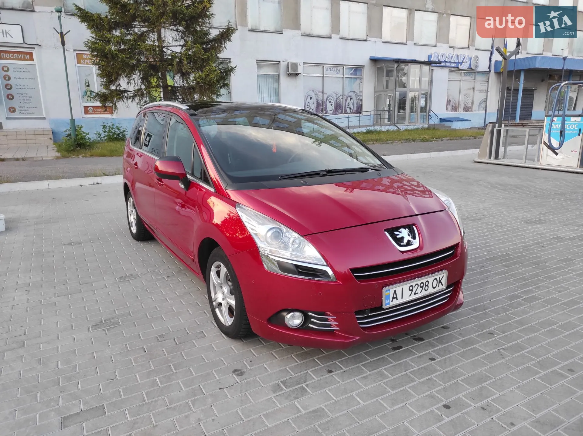 Peugeot 5008, 2010