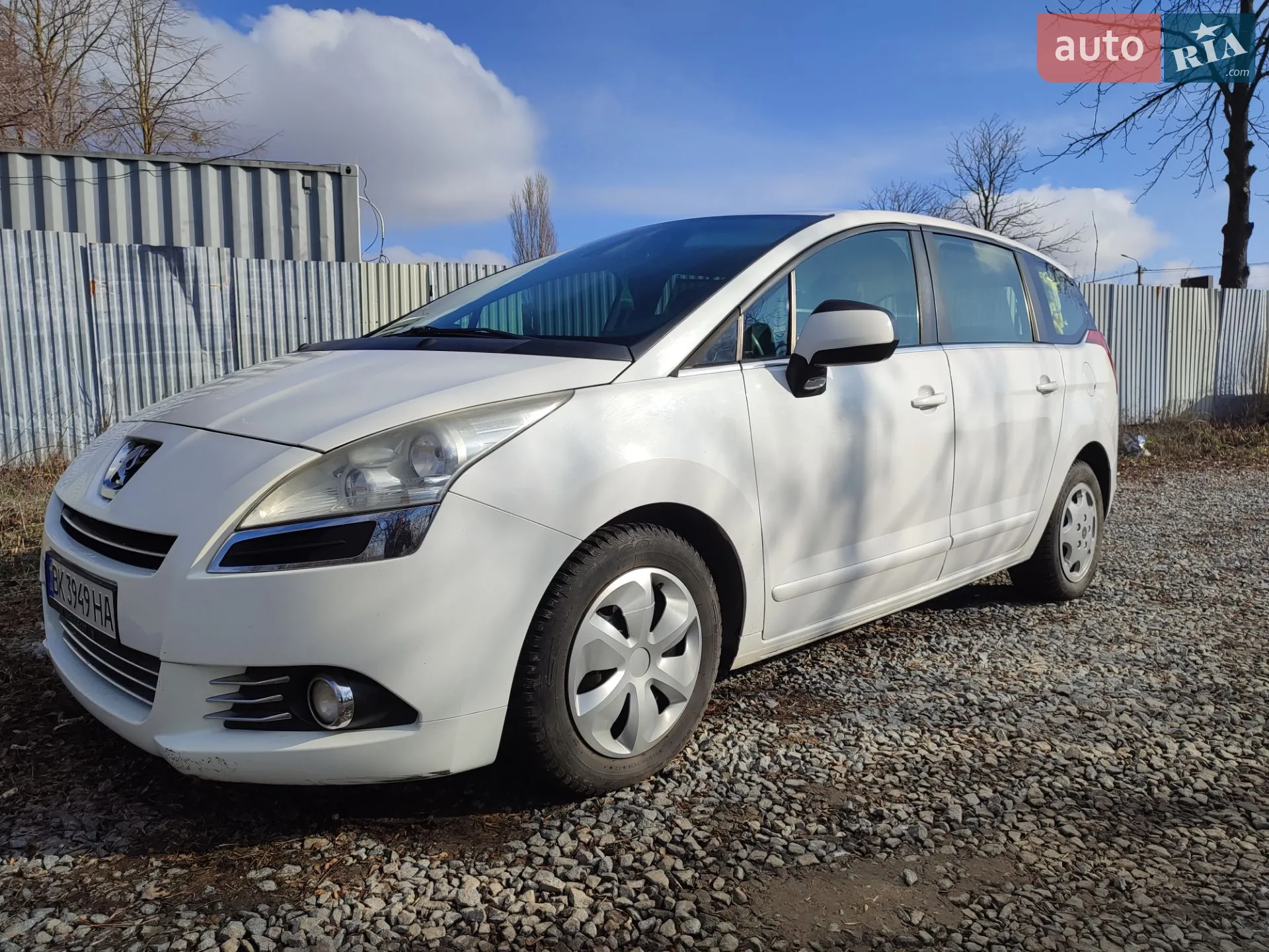 Peugeot 5008, 2012