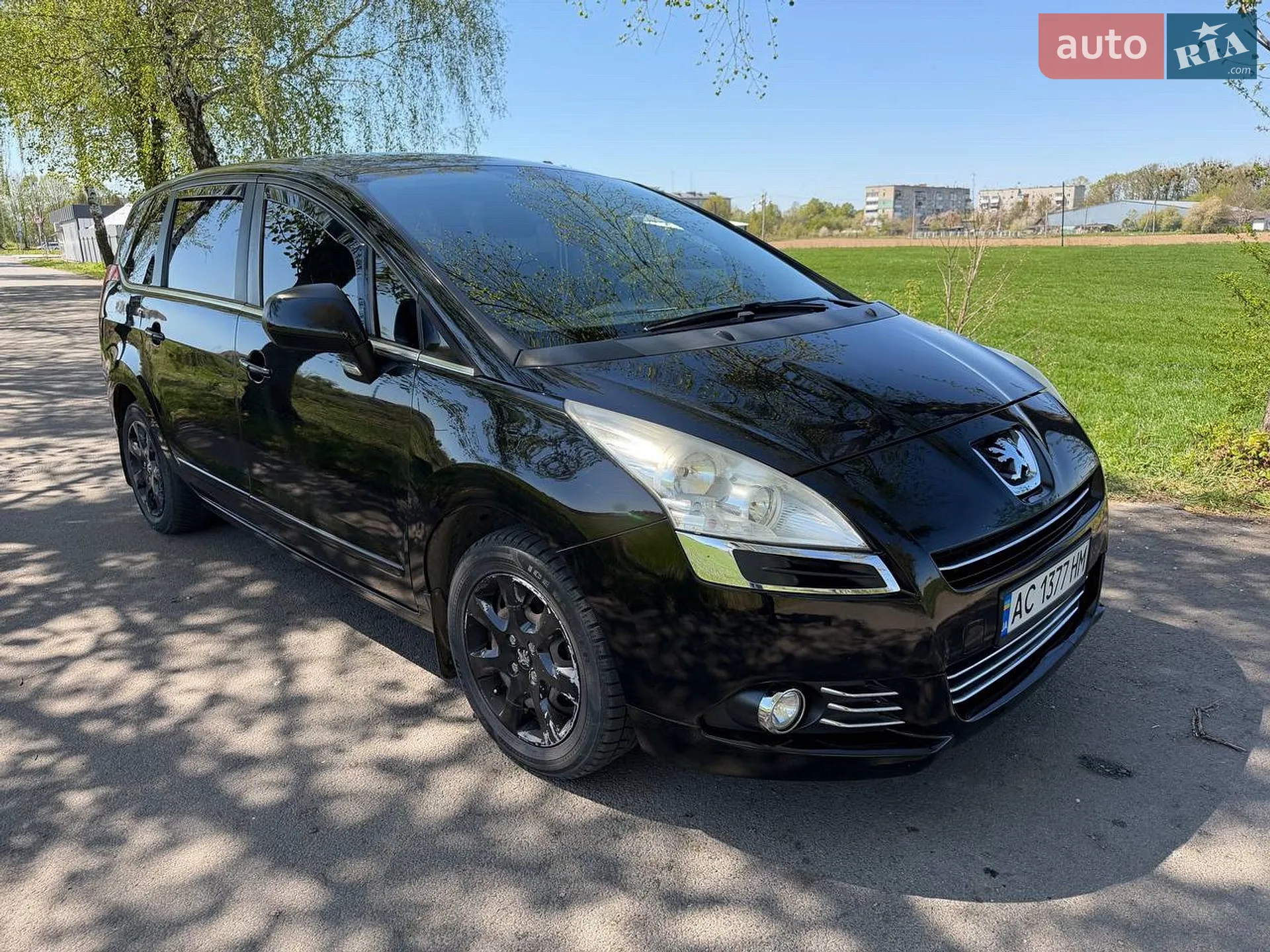 Peugeot 5008, 2010