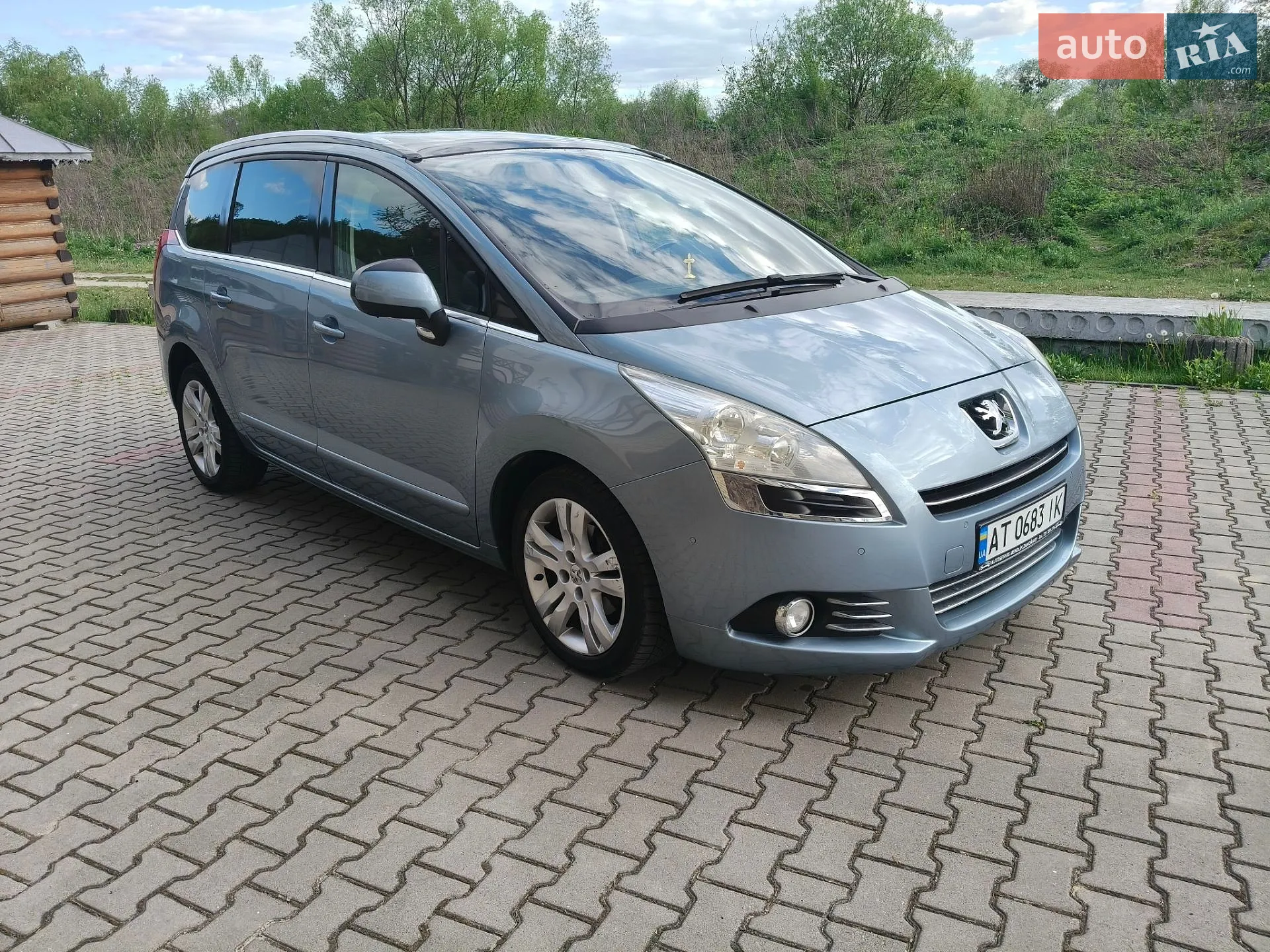 Peugeot 5008, 2012
