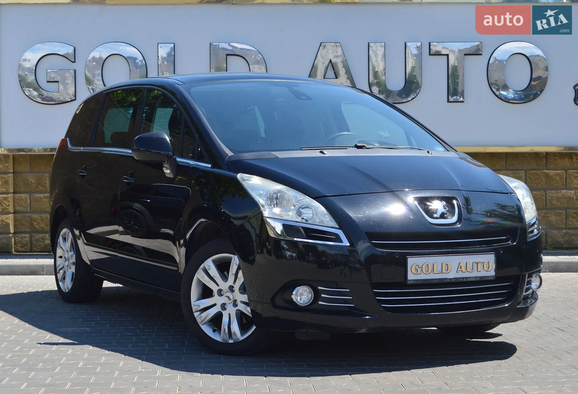 Peugeot 5008, 2010