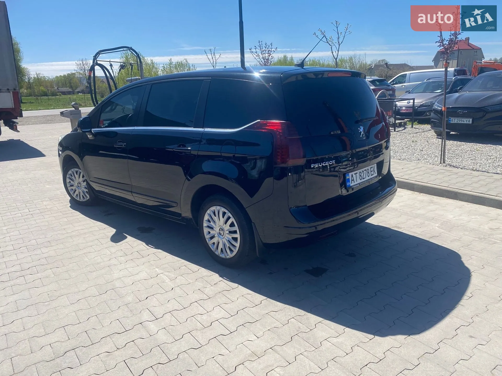 Peugeot 5008, 2010
