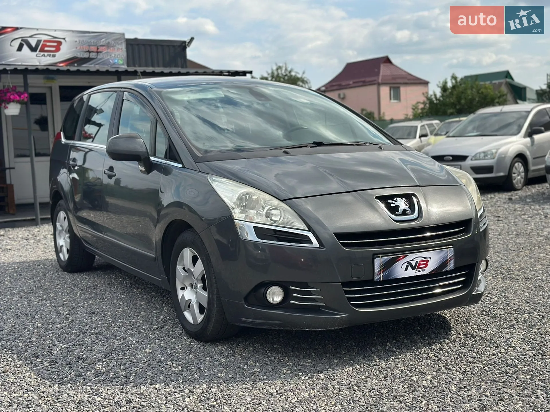 Peugeot 5008, 2011
