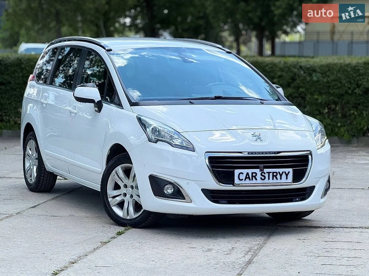 Peugeot 5008, 2014