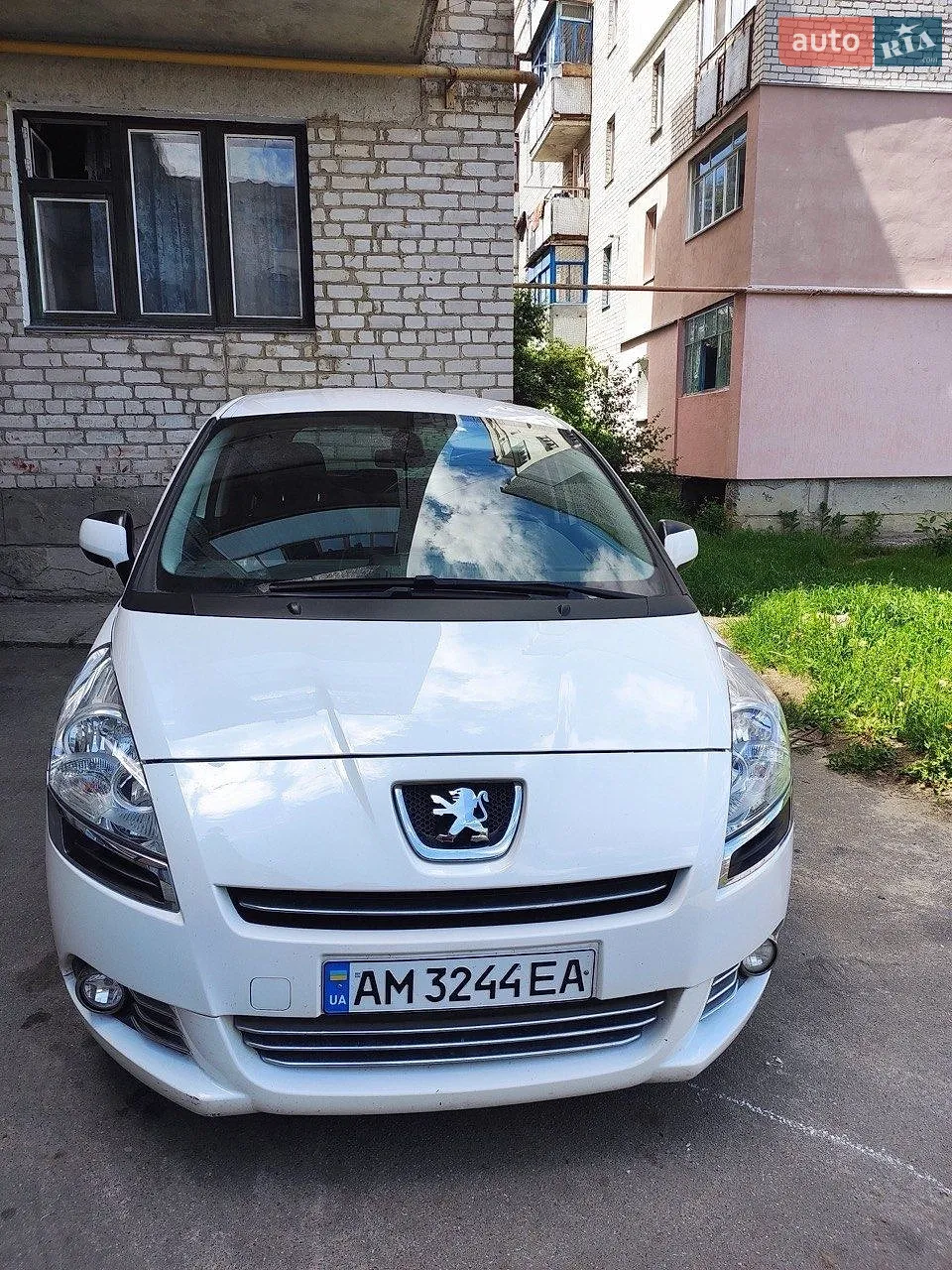 Peugeot 5008, 2012