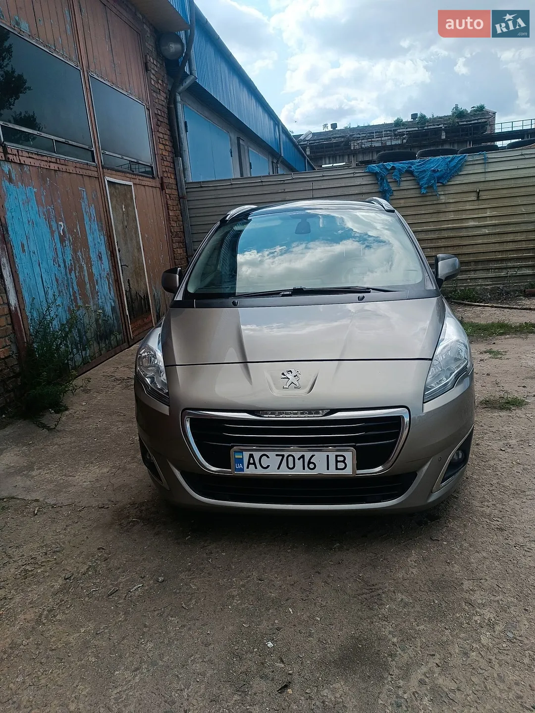 Peugeot 5008, 2014