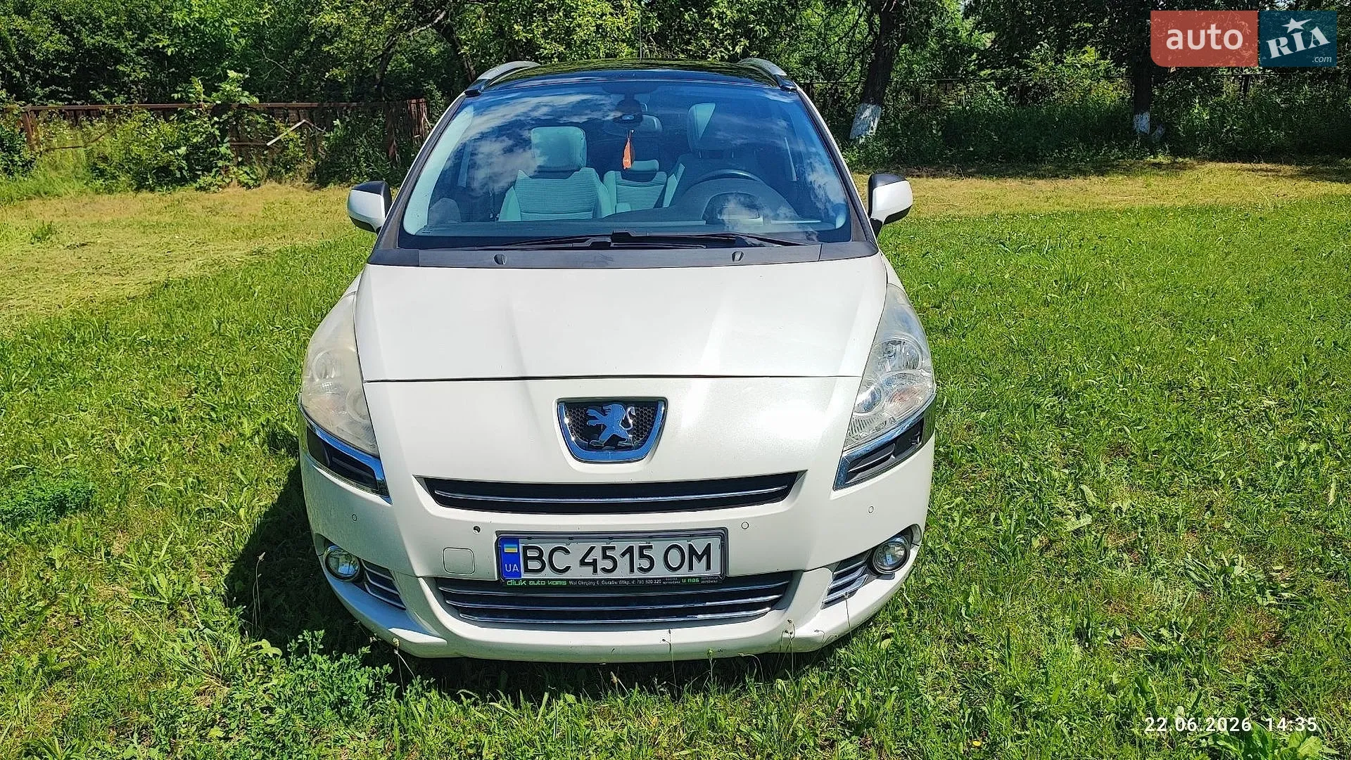Peugeot 5008, 2011