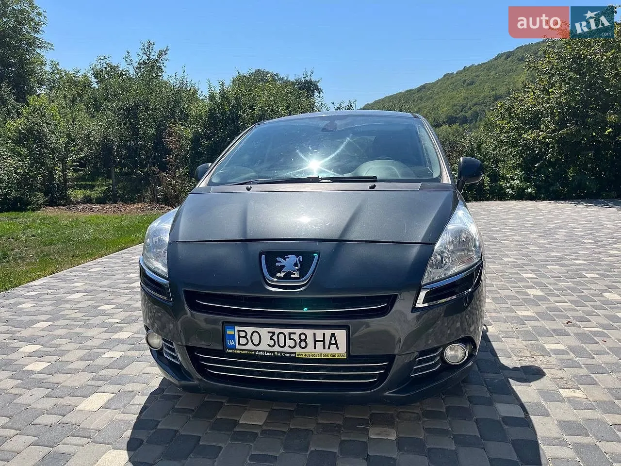 Peugeot 5008, 2012