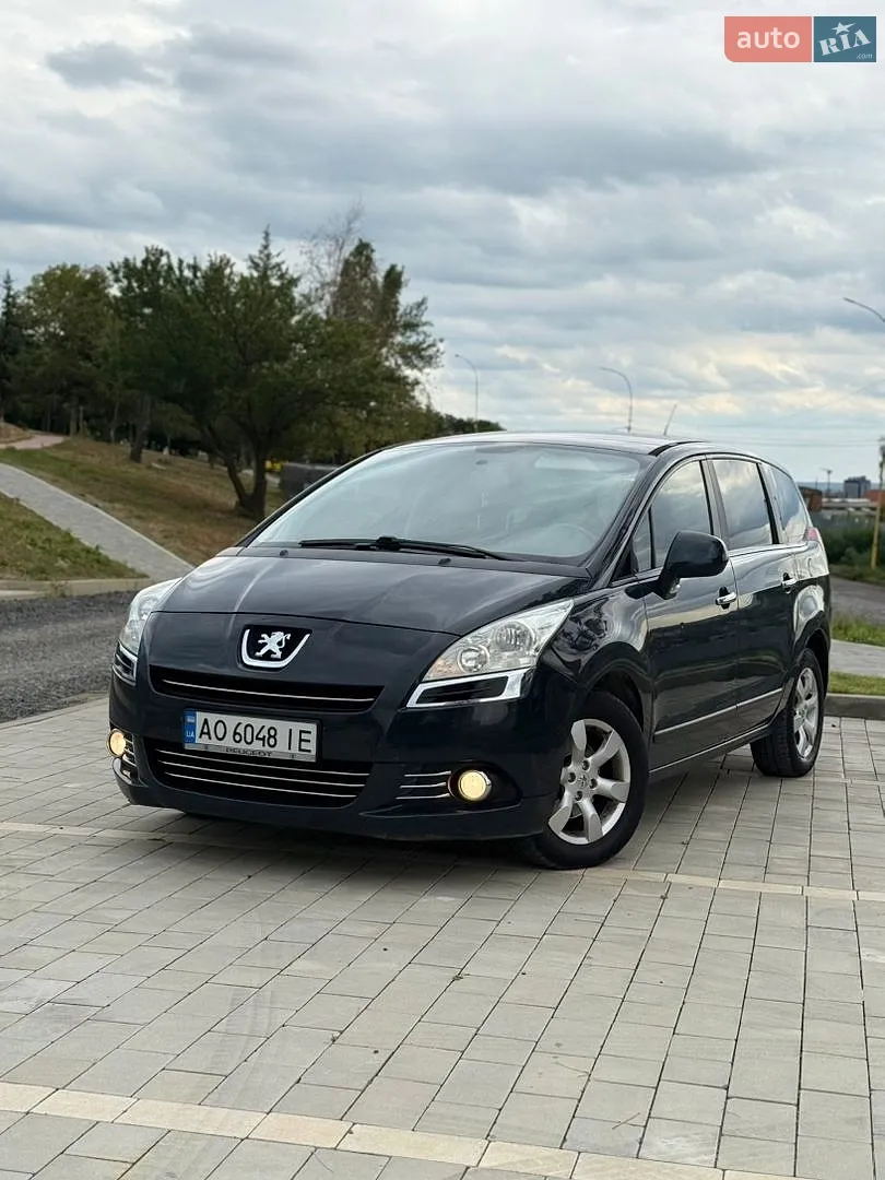 Peugeot 5008, 2010