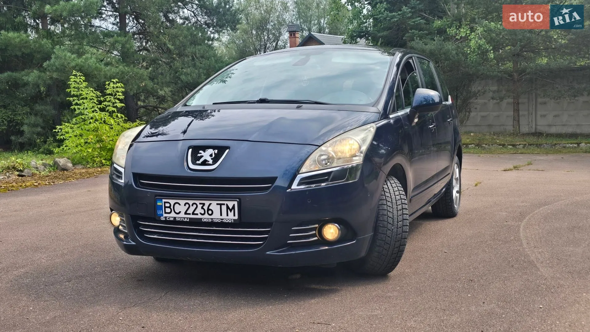 Peugeot 5008, 2011