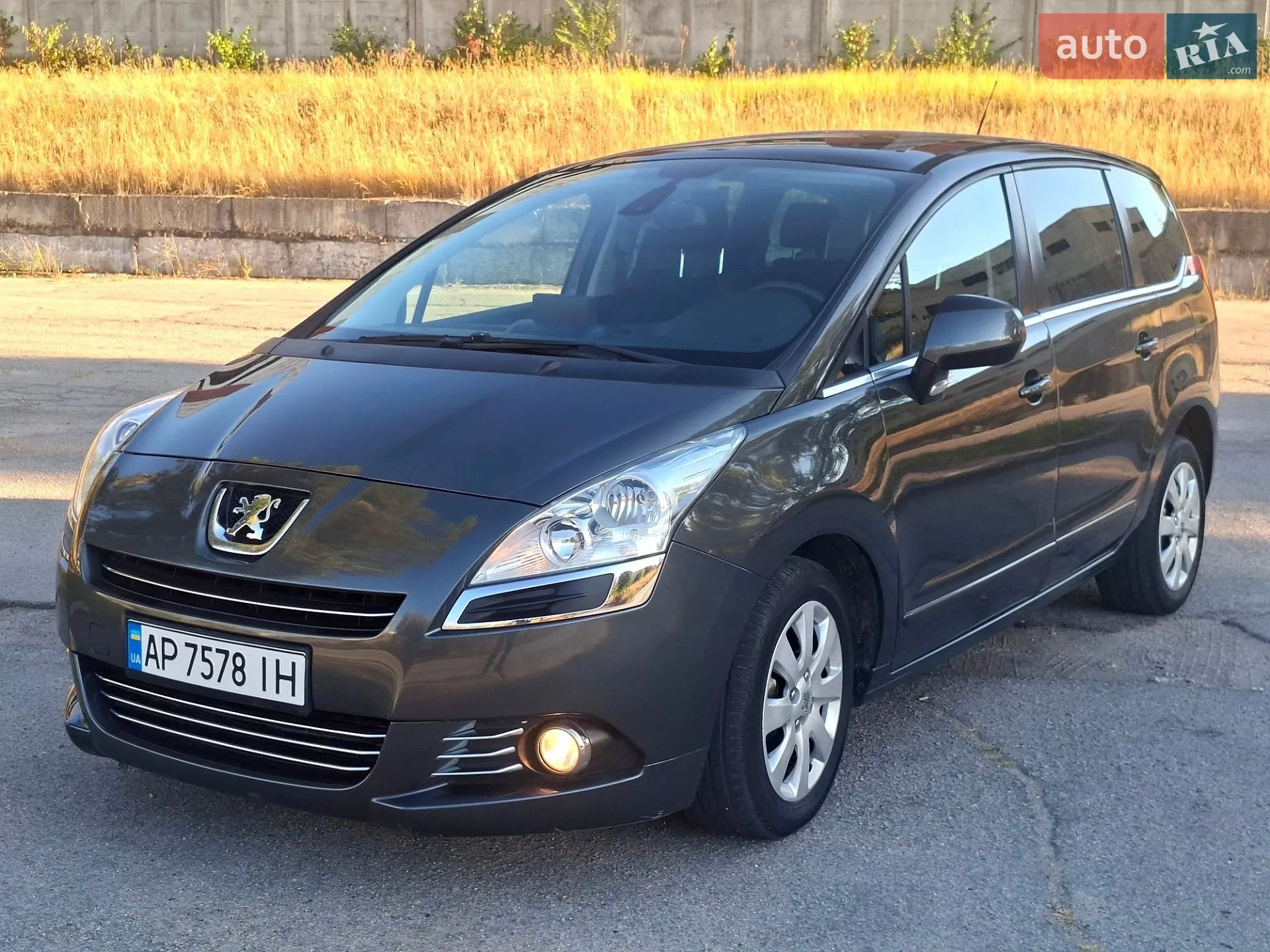 Peugeot 5008, 2013