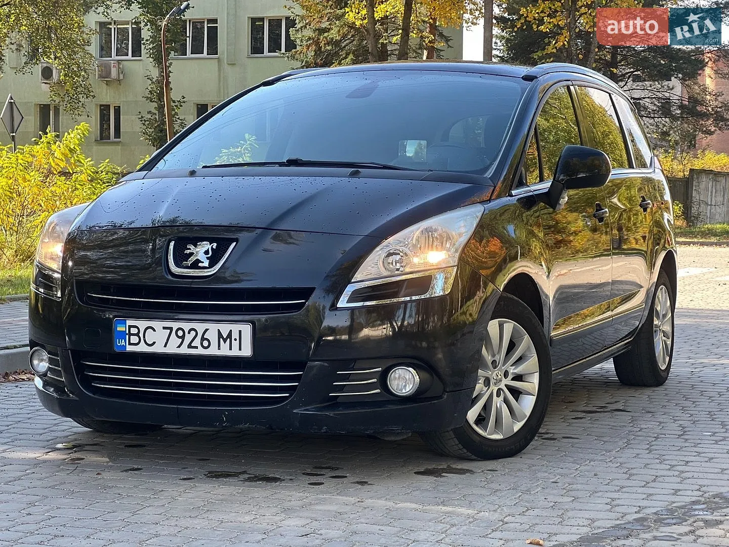 Peugeot 5008, 2010