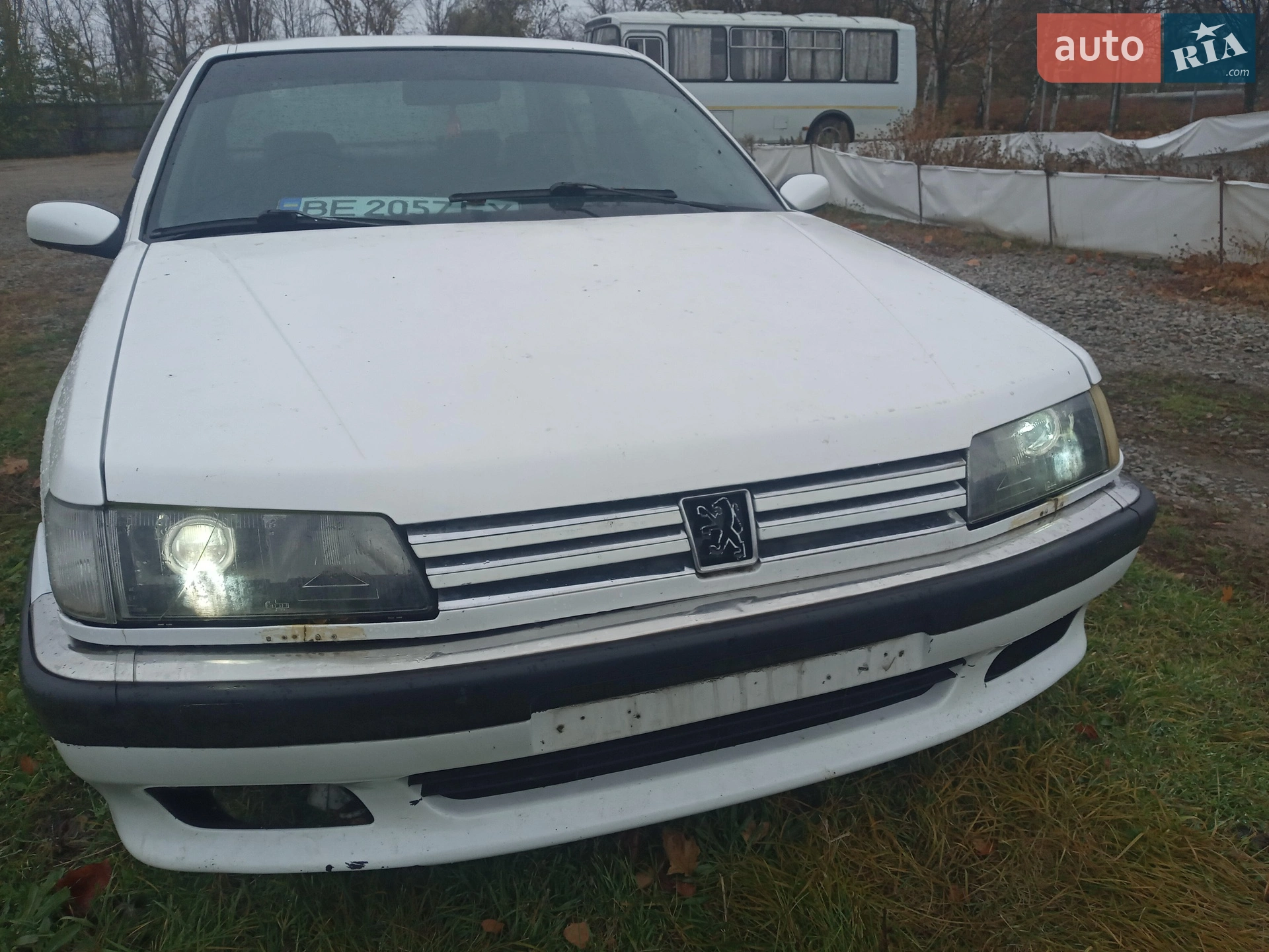 Peugeot 605, 1991