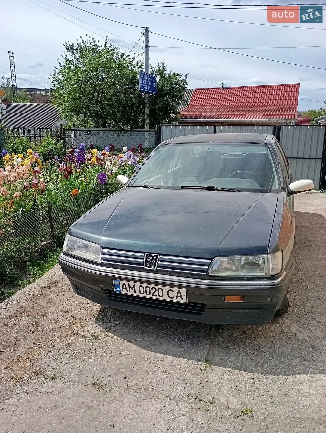 Peugeot 605, 1990