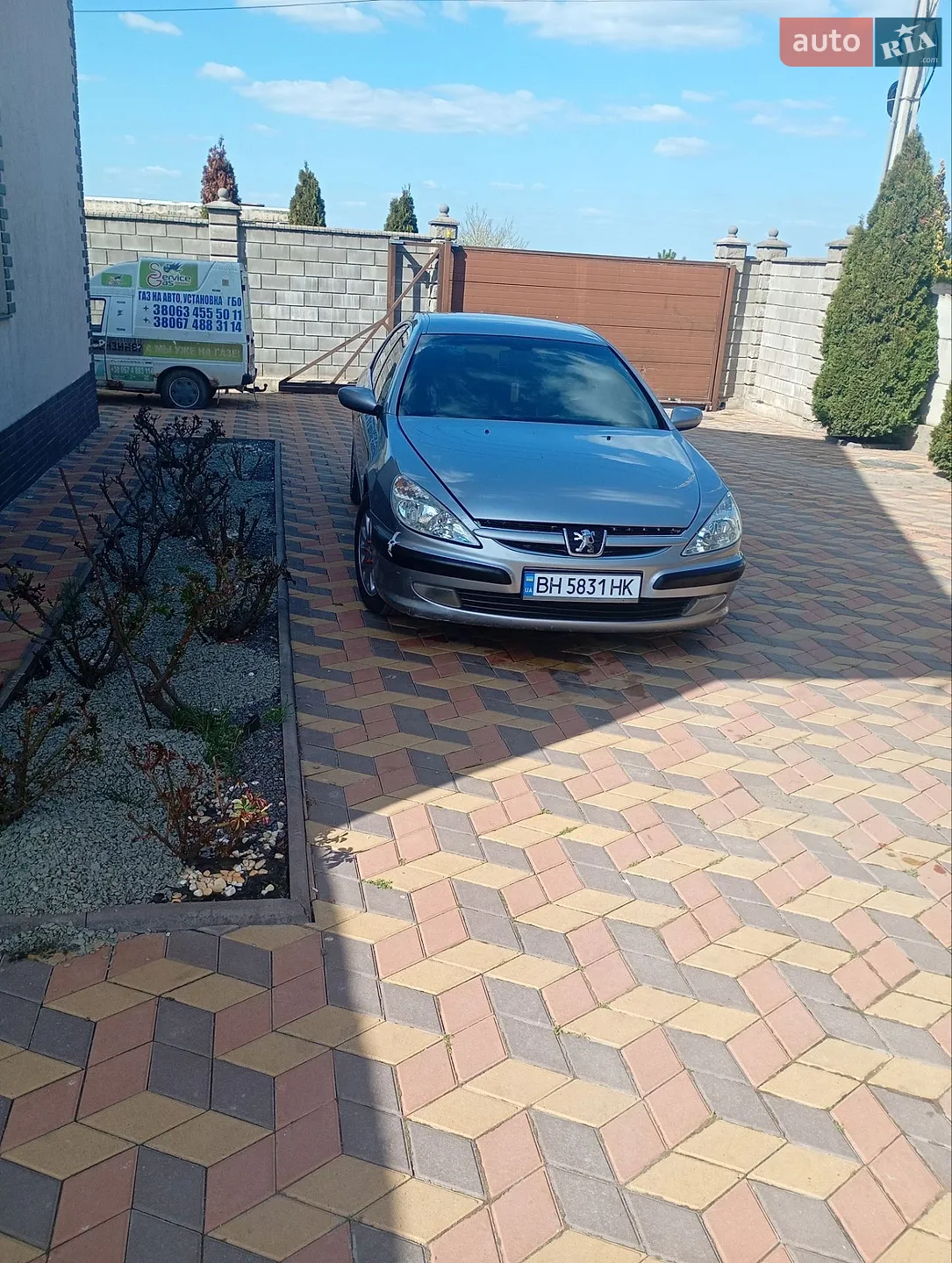 Peugeot 607, 2002