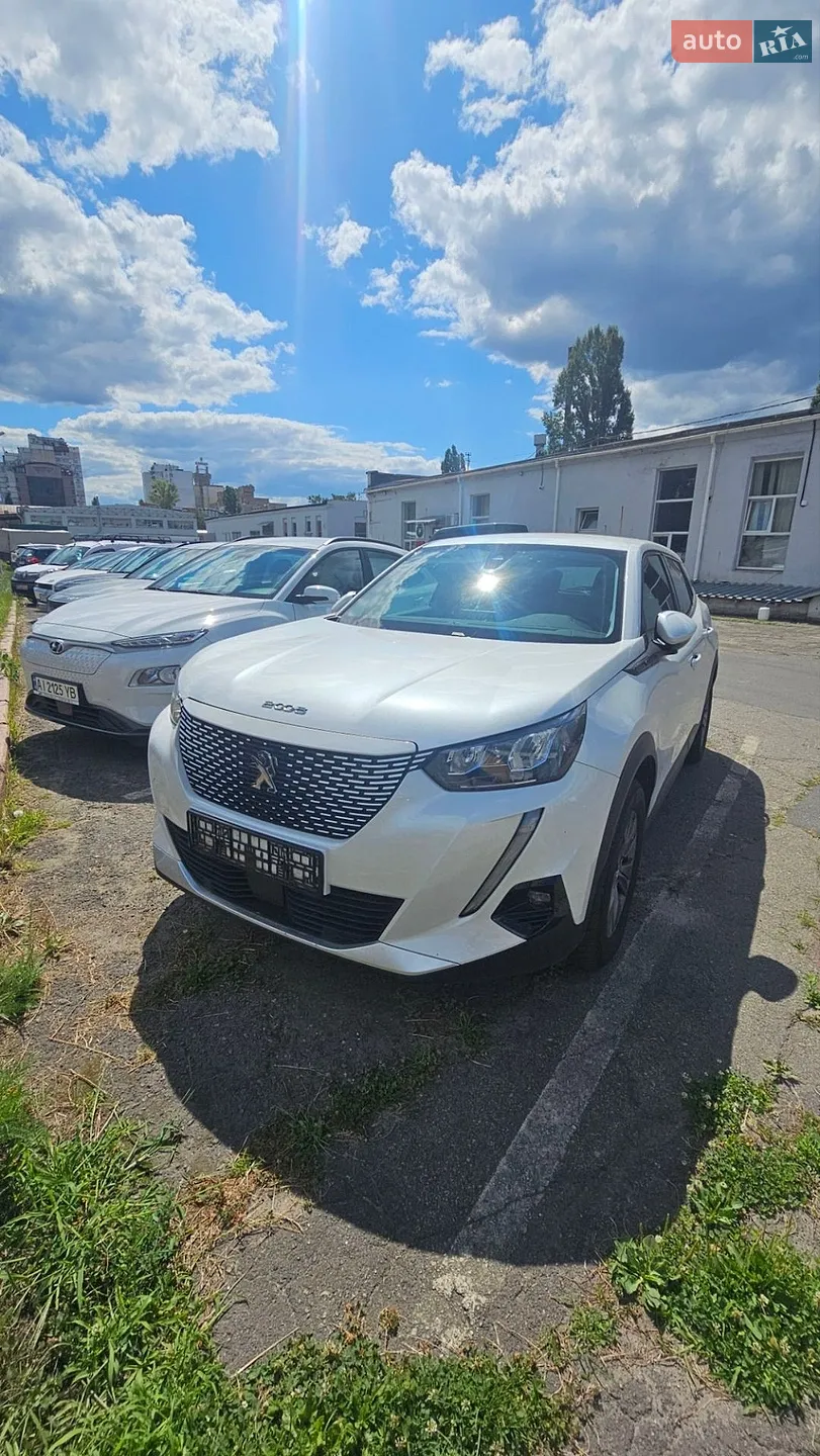 Peugeot e-2008, 2021