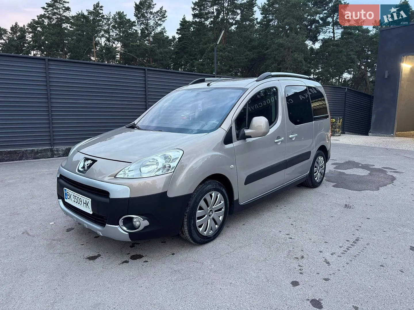 Peugeot Partner, 2012
