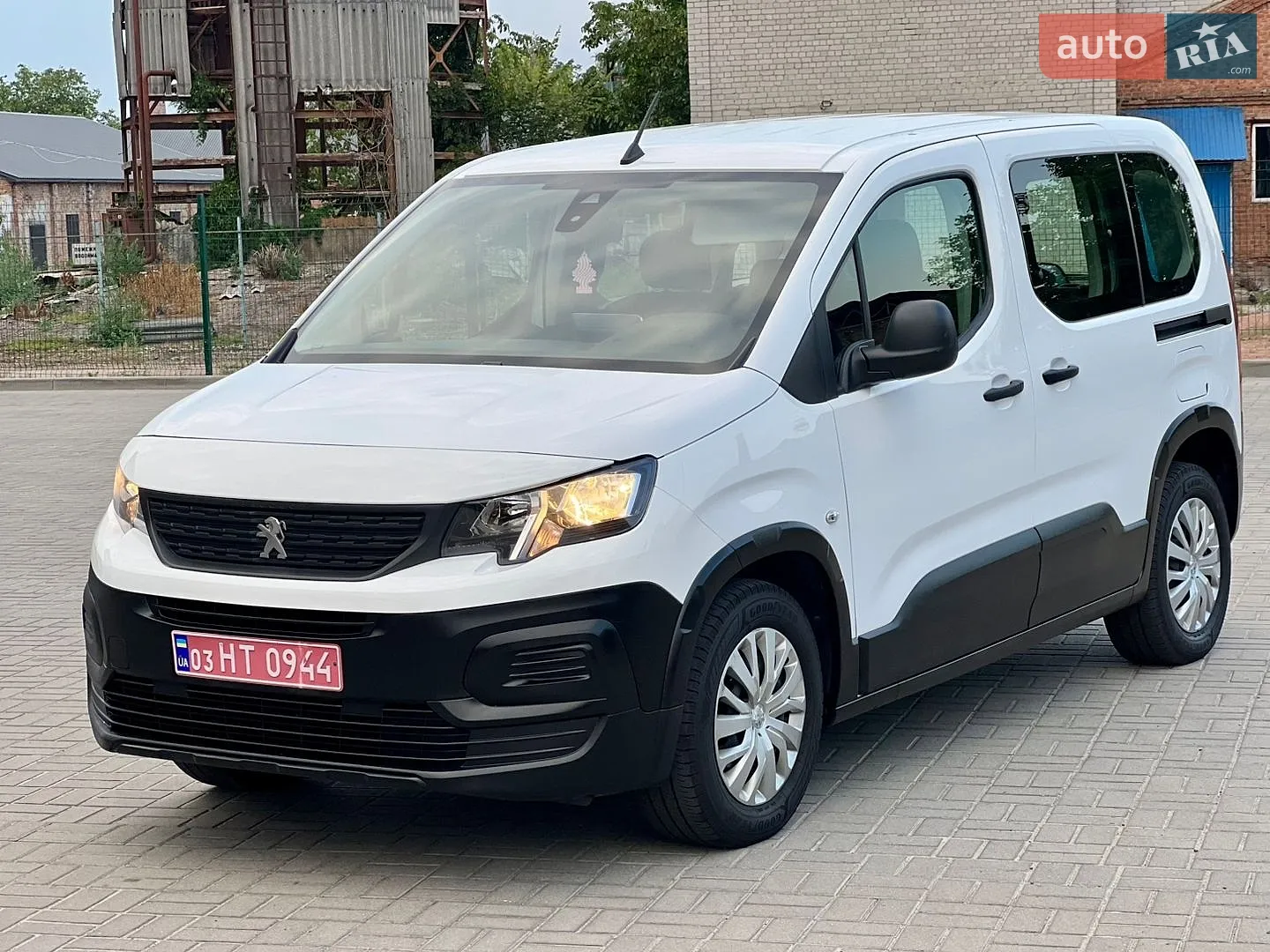 Peugeot Rifter, 2020