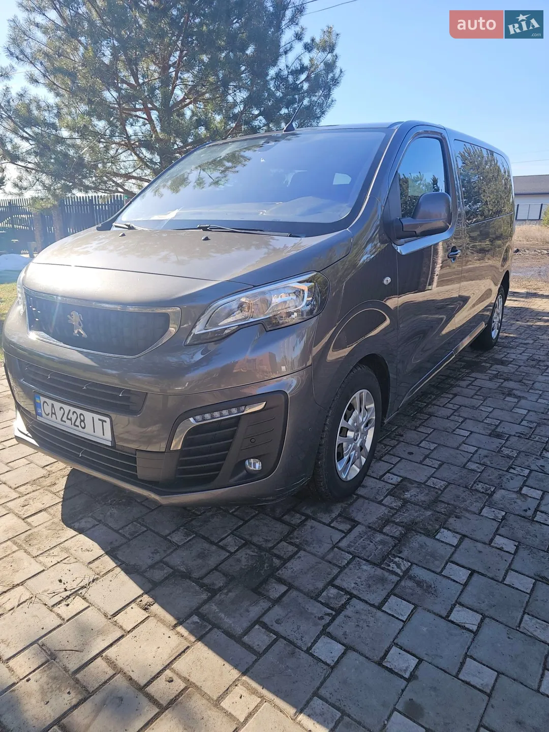 Peugeot Traveller, 2018