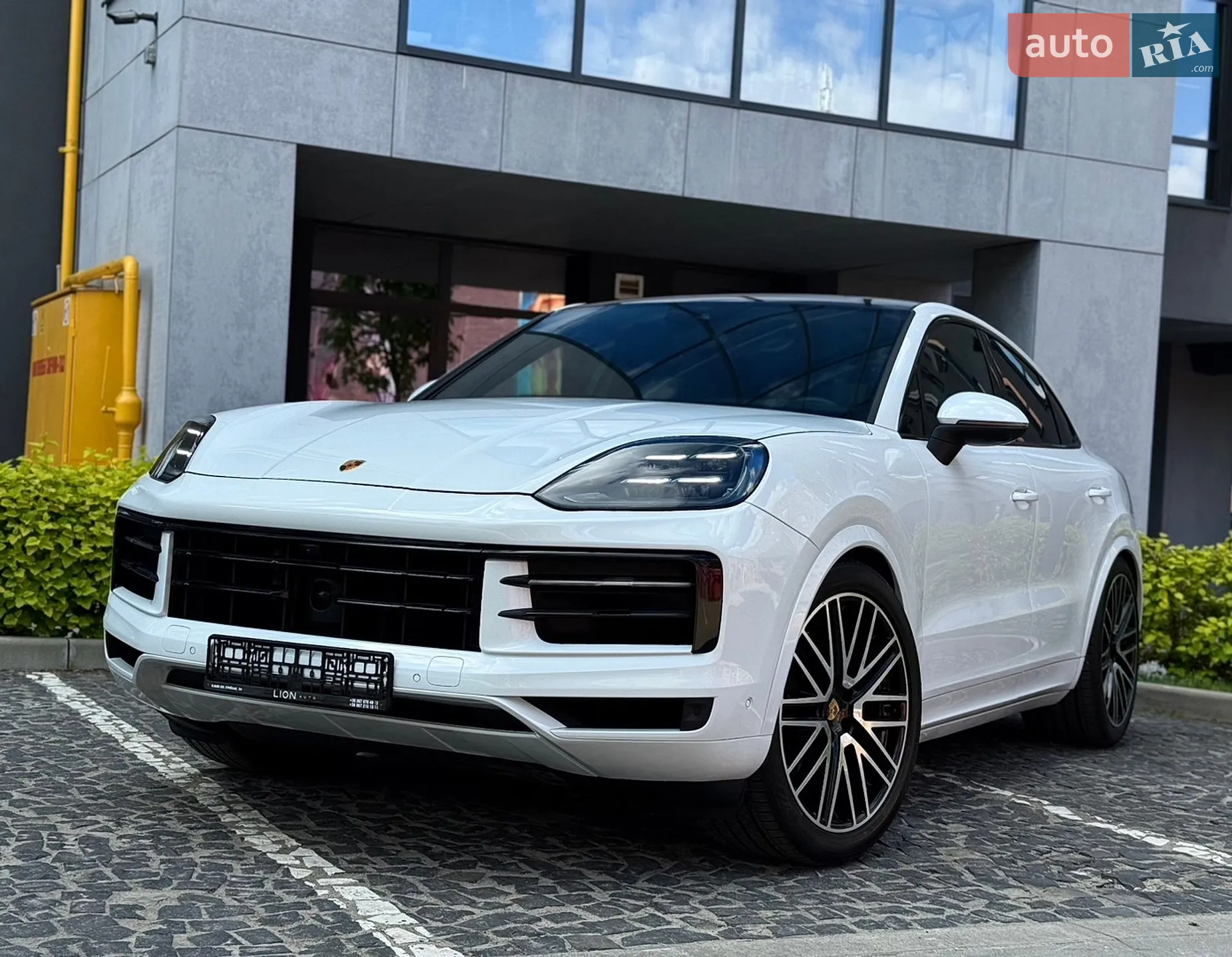 Porsche Cayenne Coupe, 2024