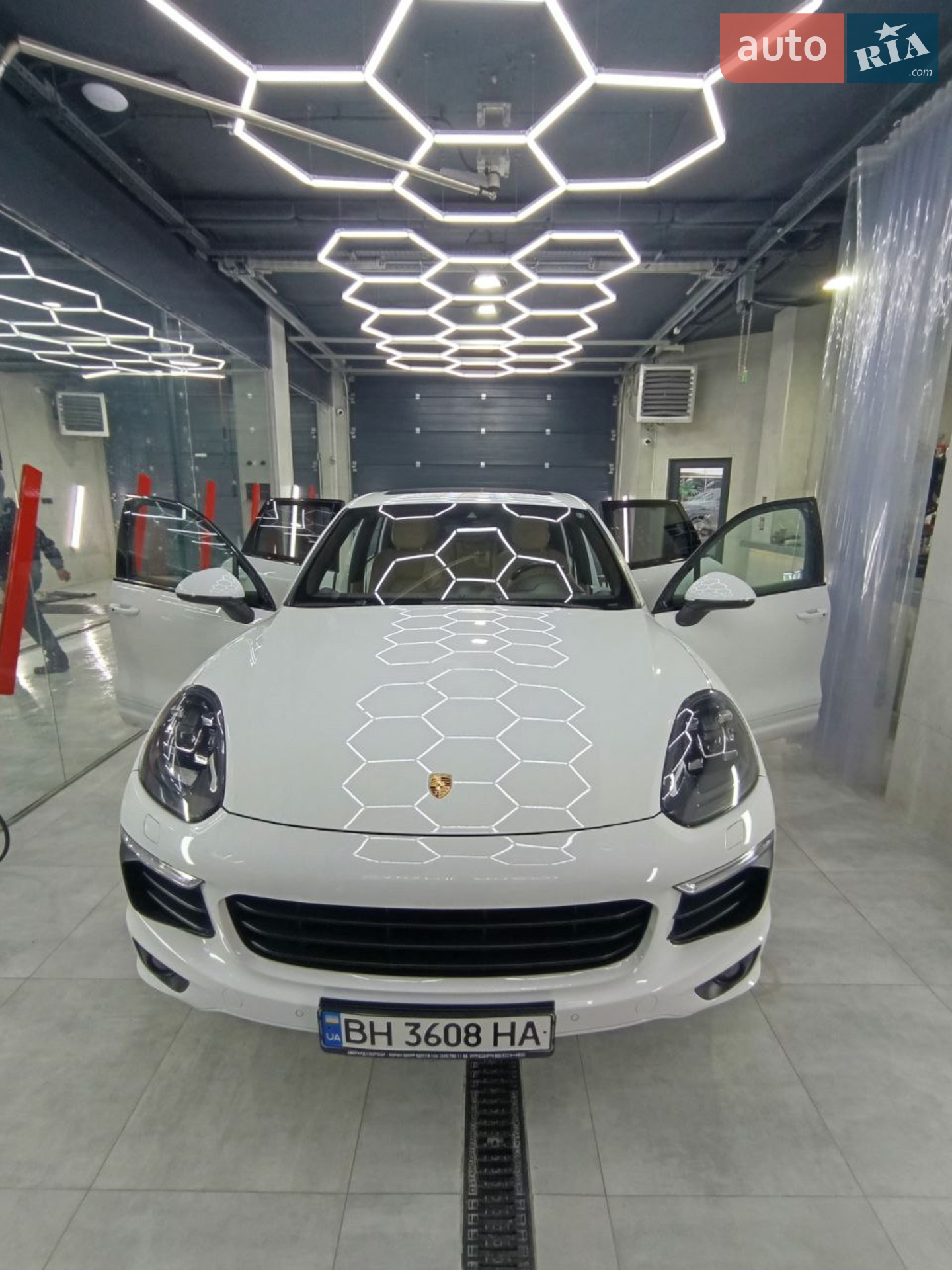 Porsche Cayenne, 2015