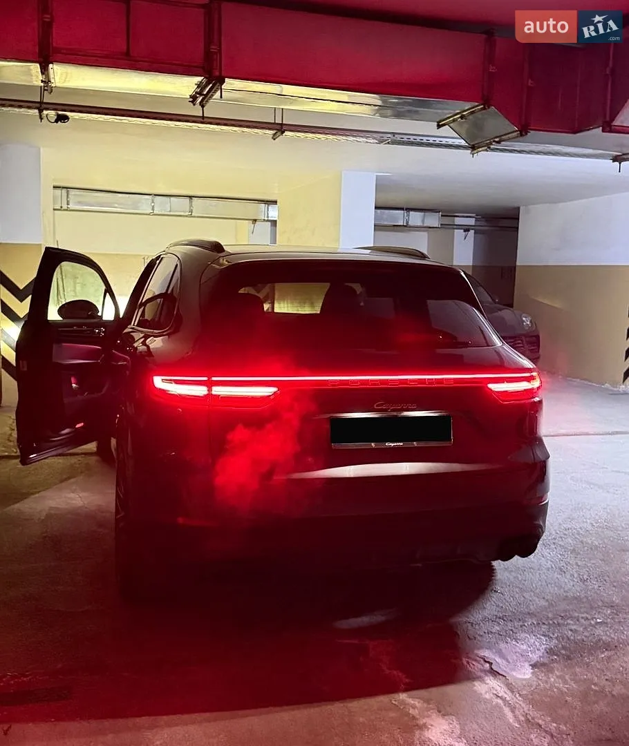 Porsche Cayenne, 2020